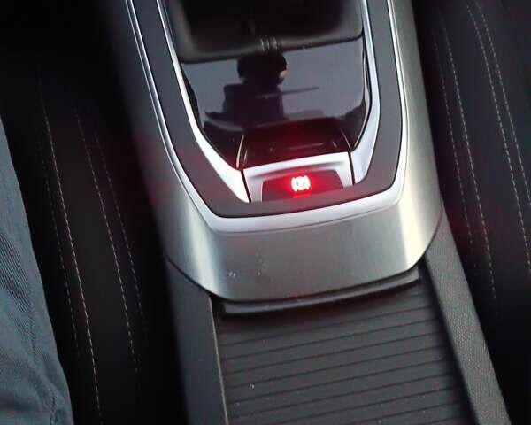 Білий Пежо 308, об'ємом двигуна 1.2 л та пробігом 226 тис. км за 9000 $, фото 38 на Automoto.ua