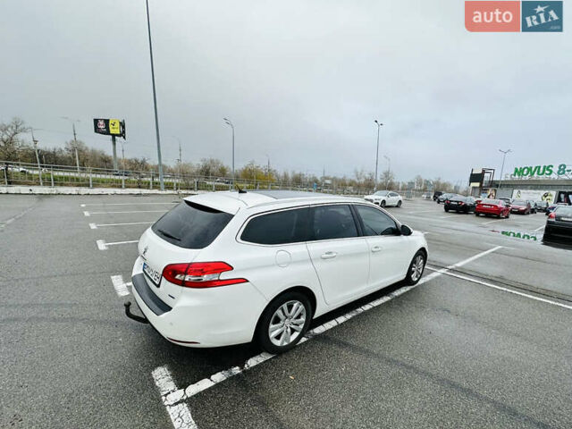 Белый Пежо 308, объемом двигателя 1.56 л и пробегом 250 тыс. км за 9200 $, фото 8 на Automoto.ua