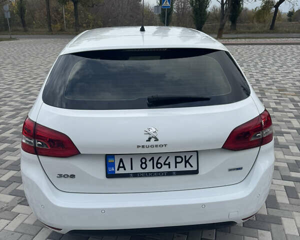 Белый Пежо 308, объемом двигателя 1.56 л и пробегом 286 тыс. км за 7499 $, фото 4 на Automoto.ua