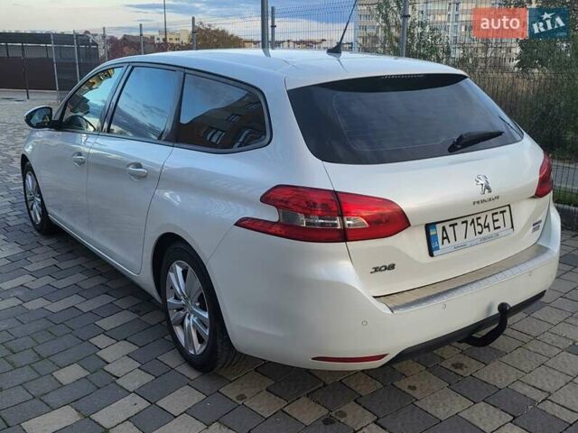 Белый Пежо 308, объемом двигателя 1.56 л и пробегом 266 тыс. км за 9100 $, фото 1 на Automoto.ua