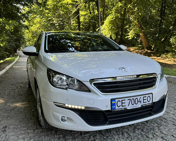 Белый Пежо 308, объемом двигателя 1.56 л и пробегом 172 тыс. км за 10550 $, фото 1 на Automoto.ua