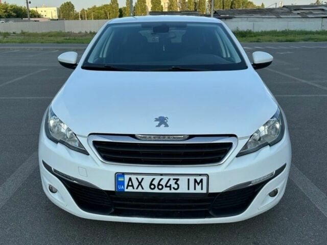 Белый Пежо 308, объемом двигателя 1.6 л и пробегом 360 тыс. км за 6500 $, фото 7 на Automoto.ua