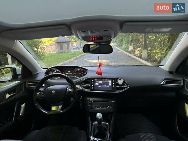 Белый Пежо 308, объемом двигателя 1.56 л и пробегом 172 тыс. км за 10550 $, фото 18 на Automoto.ua