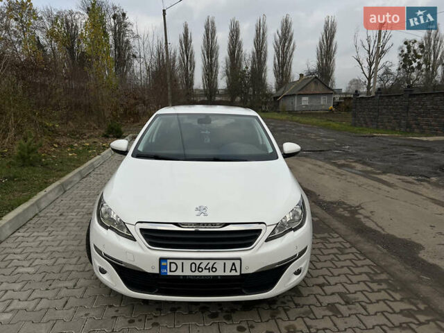 Белый Пежо 308, объемом двигателя 1.56 л и пробегом 283 тыс. км за 11899 $, фото 4 на Automoto.ua