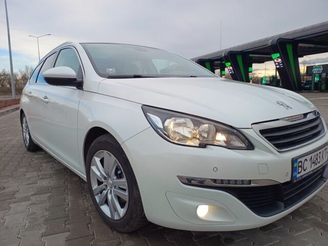 Белый Пежо 308, объемом двигателя 1.6 л и пробегом 250 тыс. км за 8600 $, фото 9 на Automoto.ua