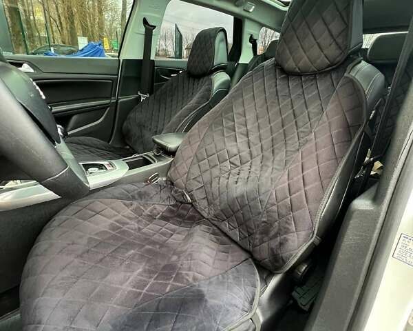 Белый Пежо 308, объемом двигателя 1.56 л и пробегом 265 тыс. км за 11000 $, фото 14 на Automoto.ua