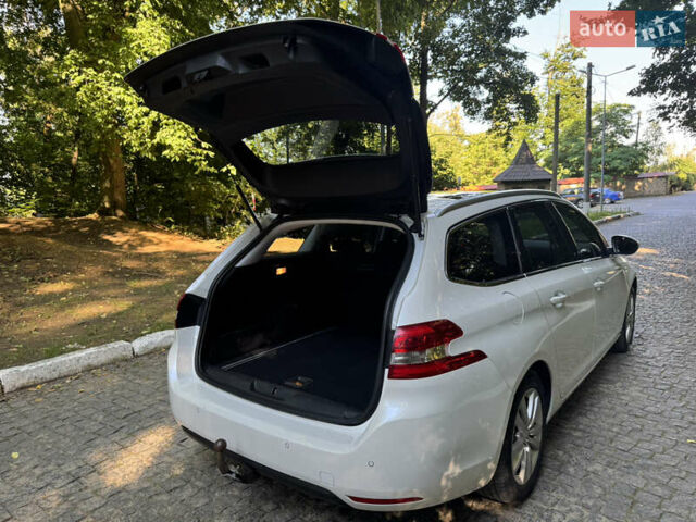 Белый Пежо 308, объемом двигателя 1.56 л и пробегом 172 тыс. км за 10550 $, фото 15 на Automoto.ua