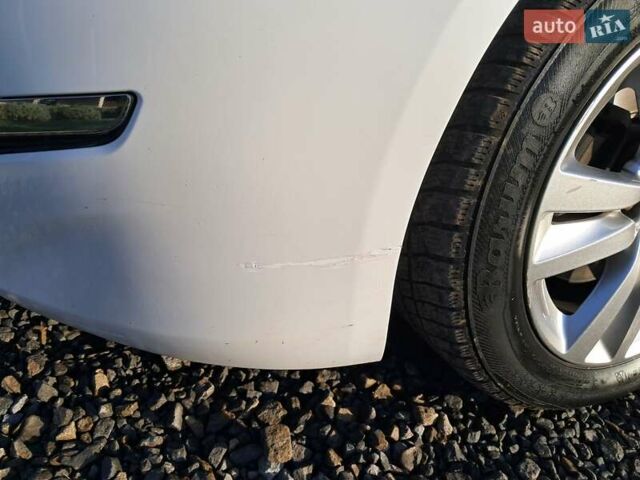 Білий Пежо 308, об'ємом двигуна 1.56 л та пробігом 280 тис. км за 6600 $, фото 19 на Automoto.ua