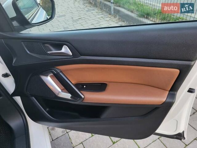 Белый Пежо 308, объемом двигателя 1.56 л и пробегом 266 тыс. км за 9100 $, фото 15 на Automoto.ua