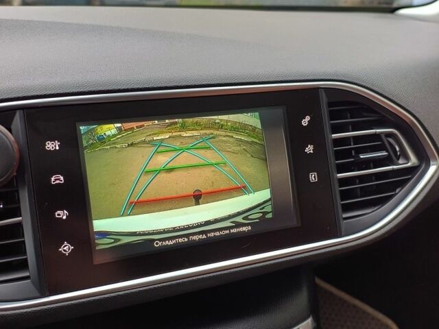 Белый Пежо 308, объемом двигателя 1.6 л и пробегом 250 тыс. км за 8600 $, фото 13 на Automoto.ua