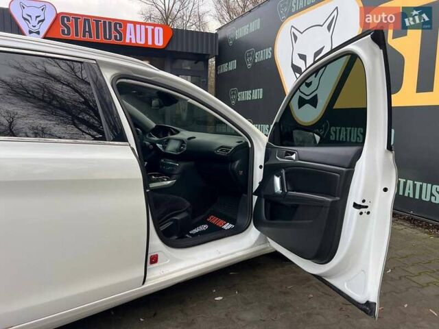 Белый Пежо 308, объемом двигателя 1.56 л и пробегом 265 тыс. км за 11000 $, фото 29 на Automoto.ua