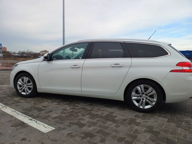 Белый Пежо 308, объемом двигателя 1.6 л и пробегом 250 тыс. км за 8600 $, фото 6 на Automoto.ua