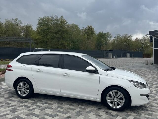 Белый Пежо 308, объемом двигателя 1.6 л и пробегом 286 тыс. км за 7499 $, фото 1 на Automoto.ua