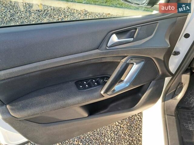 Білий Пежо 308, об'ємом двигуна 1.56 л та пробігом 280 тис. км за 6600 $, фото 15 на Automoto.ua