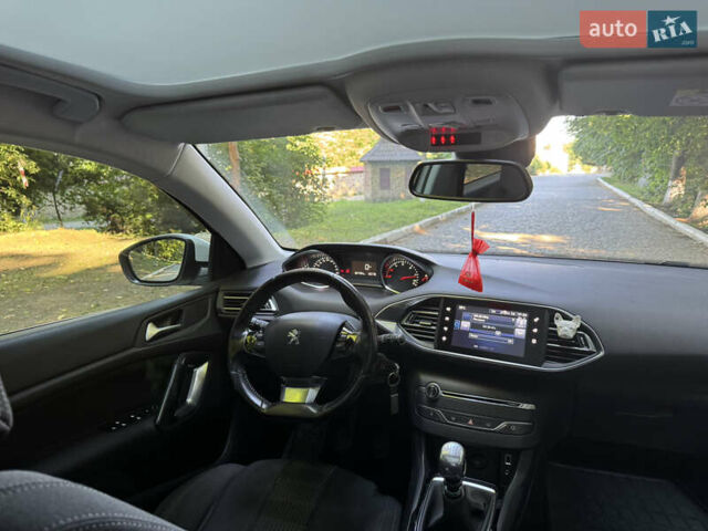 Белый Пежо 308, объемом двигателя 1.56 л и пробегом 172 тыс. км за 10550 $, фото 22 на Automoto.ua