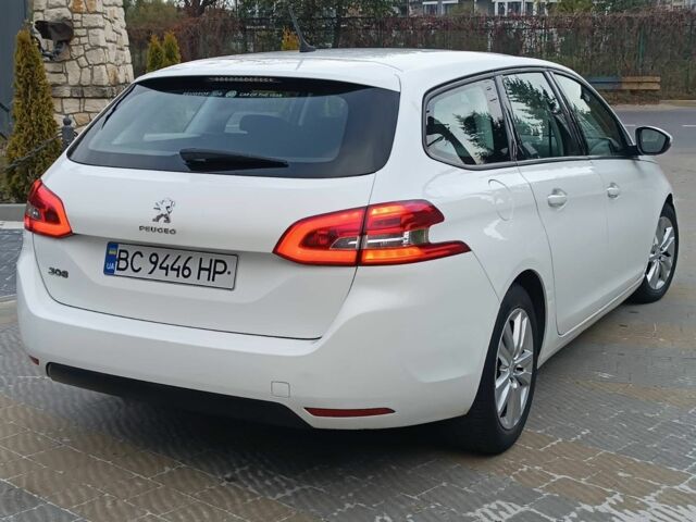 Білий Пежо 308, об'ємом двигуна 1.6 л та пробігом 280 тис. км за 7100 $, фото 2 на Automoto.ua