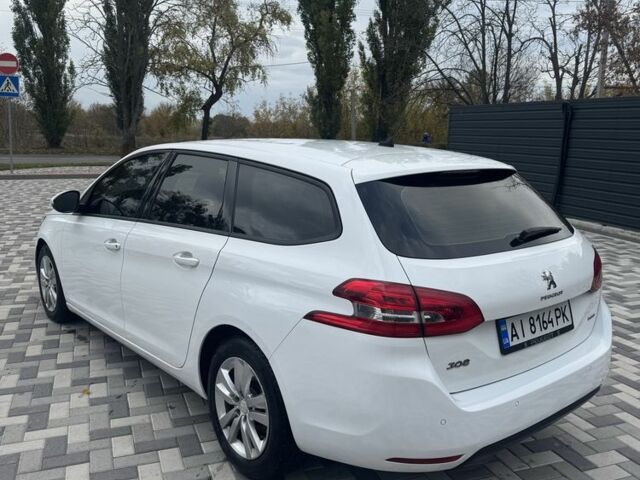 Белый Пежо 308, объемом двигателя 1.6 л и пробегом 286 тыс. км за 7499 $, фото 3 на Automoto.ua