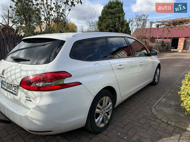 Белый Пежо 308, объемом двигателя 1.56 л и пробегом 274 тыс. км за 9400 $, фото 61 на Automoto.ua