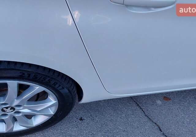 Белый Пежо 308, объемом двигателя 1.56 л и пробегом 209 тыс. км за 12000 $, фото 14 на Automoto.ua
