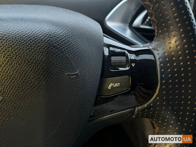 Белый Пежо 308, объемом двигателя 1.6 л и пробегом 347 тыс. км за 11790 $, фото 14 на Automoto.ua