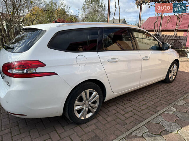 Белый Пежо 308, объемом двигателя 1.56 л и пробегом 274 тыс. км за 9400 $, фото 38 на Automoto.ua