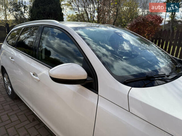 Белый Пежо 308, объемом двигателя 1.56 л и пробегом 274 тыс. км за 9400 $, фото 45 на Automoto.ua