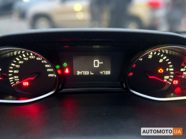 Белый Пежо 308, объемом двигателя 1.6 л и пробегом 347 тыс. км за 11790 $, фото 15 на Automoto.ua