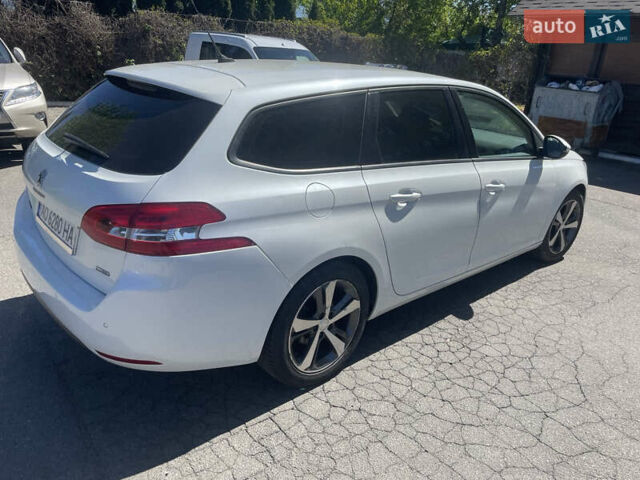 Білий Пежо 308, об'ємом двигуна 1.6 л та пробігом 282 тис. км за 9000 $, фото 3 на Automoto.ua