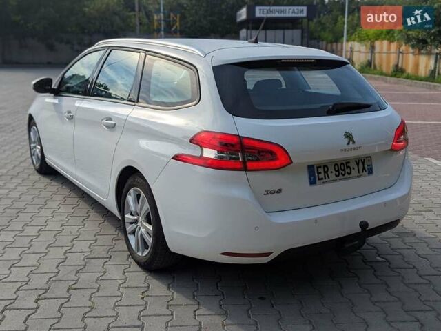 Білий Пежо 308, об'ємом двигуна 1.6 л та пробігом 177 тис. км за 11600 $, фото 4 на Automoto.ua