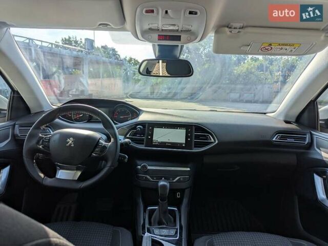 Білий Пежо 308, об'ємом двигуна 1.6 л та пробігом 177 тис. км за 11700 $, фото 24 на Automoto.ua
