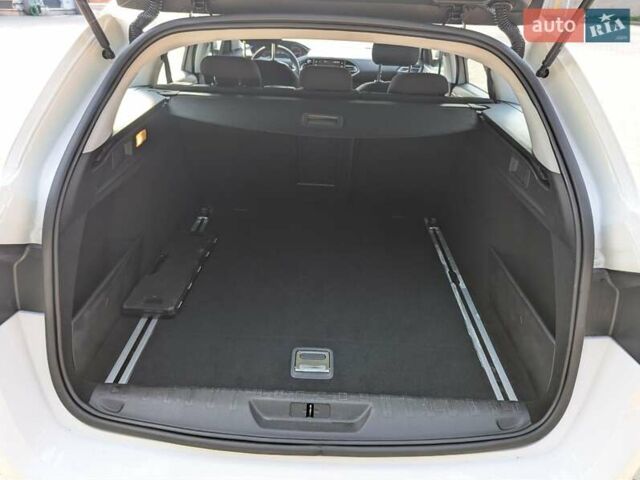 Білий Пежо 308, об'ємом двигуна 1.6 л та пробігом 177 тис. км за 11700 $, фото 12 на Automoto.ua