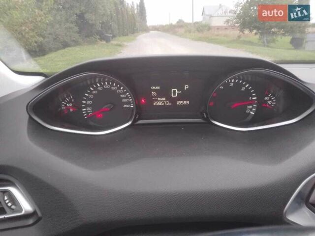 Белый Пежо 308, объемом двигателя 1.56 л и пробегом 298 тыс. км за 9100 $, фото 14 на Automoto.ua
