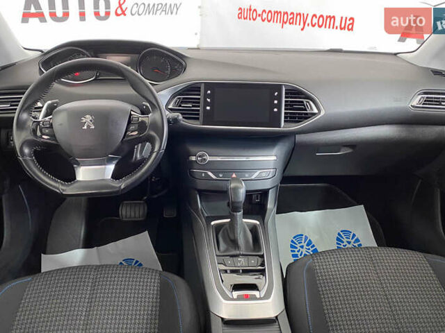 Белый Пежо 308, объемом двигателя 1.5 л и пробегом 162 тыс. км за 13650 $, фото 17 на Automoto.ua