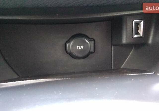 Білий Пежо 308, об'ємом двигуна 1.5 л та пробігом 220 тис. км за 10990 $, фото 18 на Automoto.ua