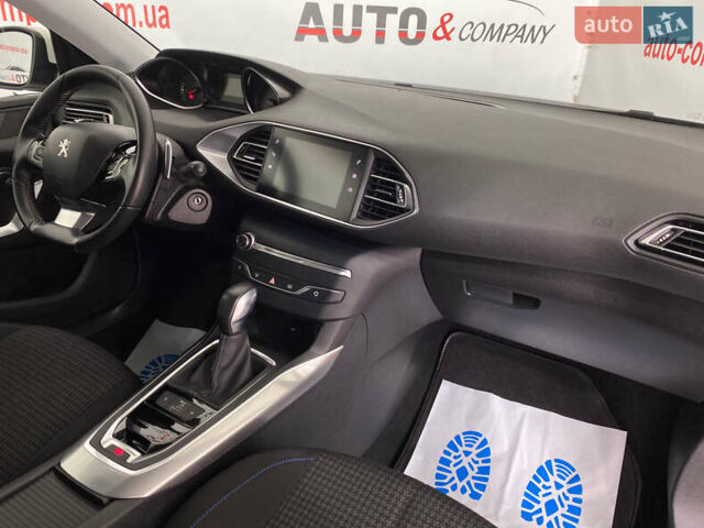 Белый Пежо 308, объемом двигателя 1.5 л и пробегом 162 тыс. км за 13650 $, фото 15 на Automoto.ua