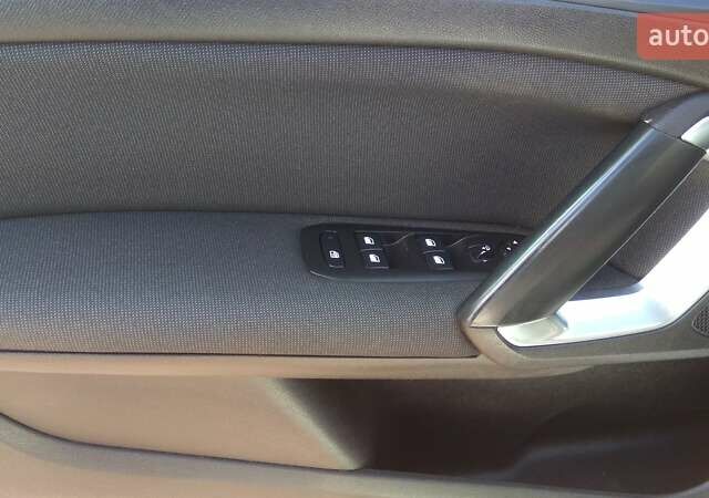 Білий Пежо 308, об'ємом двигуна 1.5 л та пробігом 220 тис. км за 10990 $, фото 15 на Automoto.ua