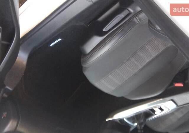 Білий Пежо 308, об'ємом двигуна 1.5 л та пробігом 220 тис. км за 10990 $, фото 10 на Automoto.ua