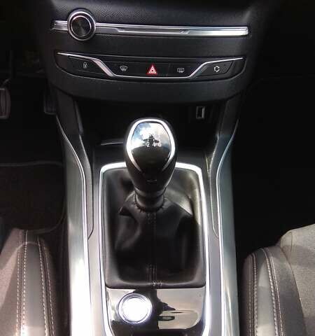 Білий Пежо 308, об'ємом двигуна 1.5 л та пробігом 220 тис. км за 10990 $, фото 21 на Automoto.ua