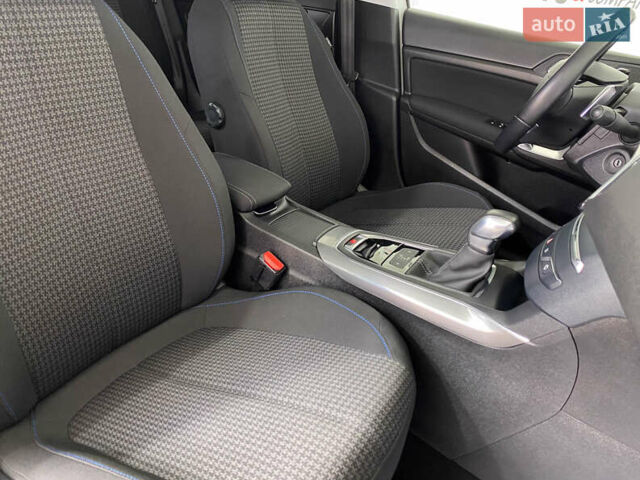 Белый Пежо 308, объемом двигателя 1.5 л и пробегом 162 тыс. км за 13650 $, фото 16 на Automoto.ua