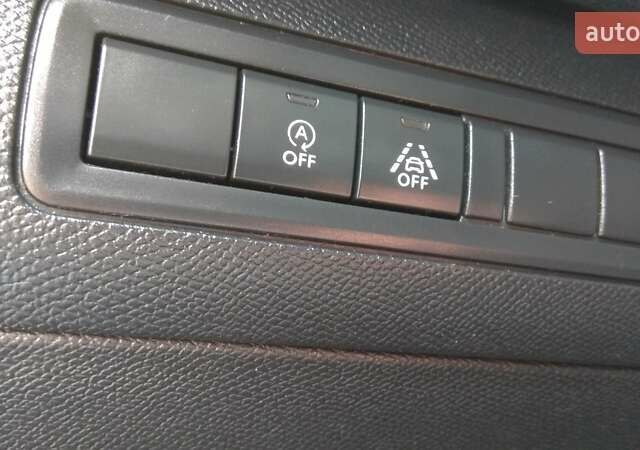 Білий Пежо 308, об'ємом двигуна 1.5 л та пробігом 220 тис. км за 10990 $, фото 22 на Automoto.ua