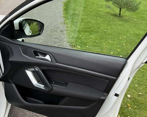 Білий Пежо 308, об'ємом двигуна 1.5 л та пробігом 171 тис. км за 14200 $, фото 58 на Automoto.ua