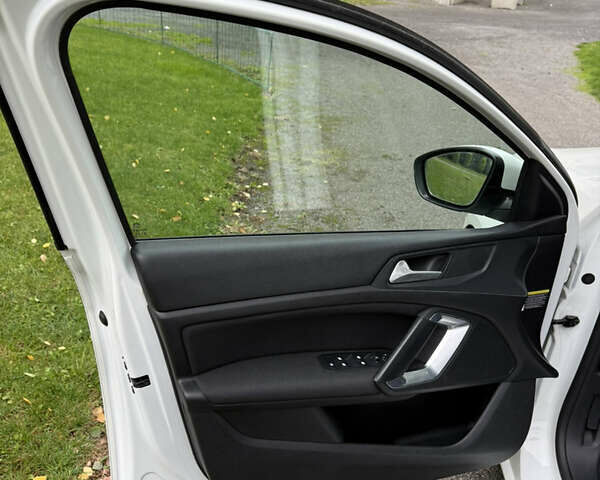 Білий Пежо 308, об'ємом двигуна 1.5 л та пробігом 171 тис. км за 14200 $, фото 34 на Automoto.ua