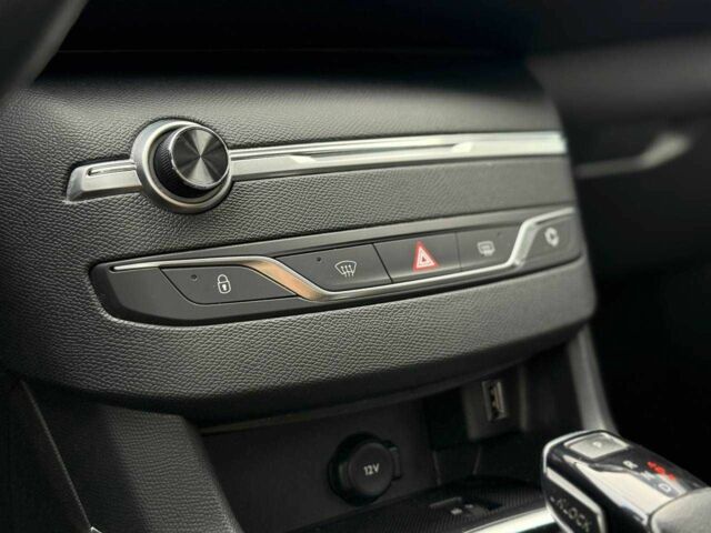 Белый Пежо 308, объемом двигателя 1.5 л и пробегом 192 тыс. км за 16500 $, фото 15 на Automoto.ua