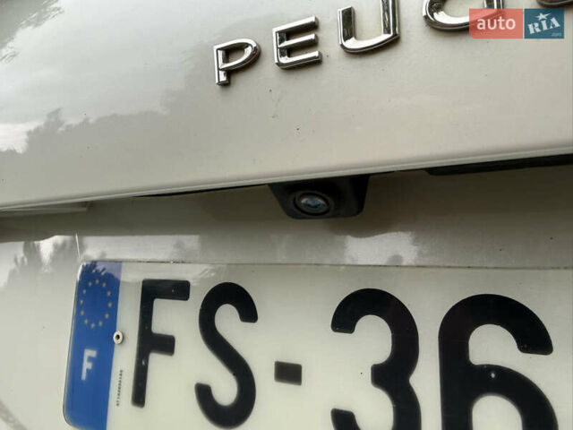 Білий Пежо 308, об'ємом двигуна 1.5 л та пробігом 171 тис. км за 14200 $, фото 8 на Automoto.ua