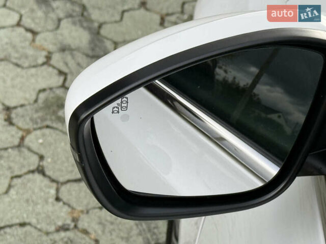 Белый Пежо 308, объемом двигателя 1.5 л и пробегом 162 тыс. км за 14800 $, фото 27 на Automoto.ua