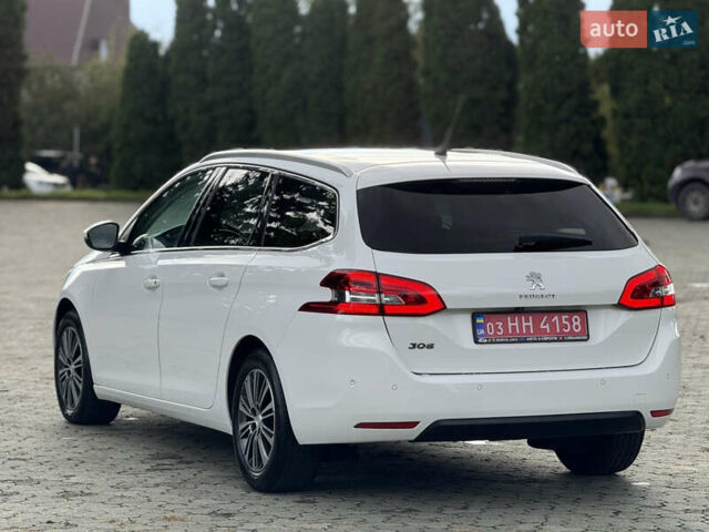 Белый Пежо 308, объемом двигателя 1.5 л и пробегом 162 тыс. км за 14800 $, фото 6 на Automoto.ua