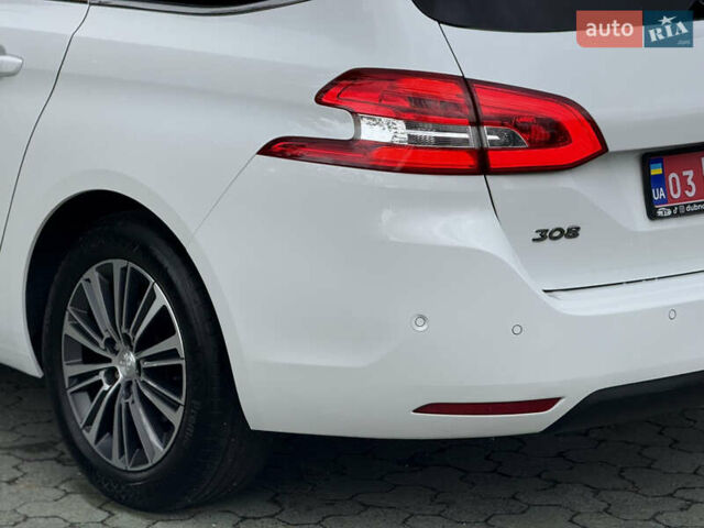 Білий Пежо 308, об'ємом двигуна 1.5 л та пробігом 162 тис. км за 14700 $, фото 20 на Automoto.ua
