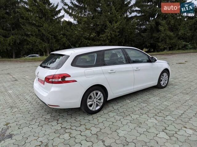 Белый Пежо 308, объемом двигателя 1.5 л и пробегом 177 тыс. км за 14500 $, фото 8 на Automoto.ua