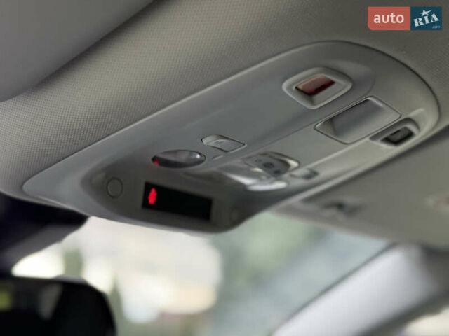 Белый Пежо 308, объемом двигателя 1.5 л и пробегом 162 тыс. км за 14800 $, фото 48 на Automoto.ua