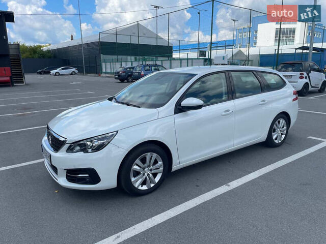 Білий Пежо 308, об'ємом двигуна 1.5 л та пробігом 192 тис. км за 14150 $, фото 1 на Automoto.ua